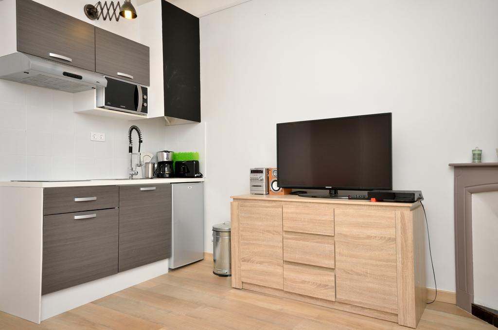 One Bedroom Apartment Palais Des Festivals Cannes Pokoj fotografie