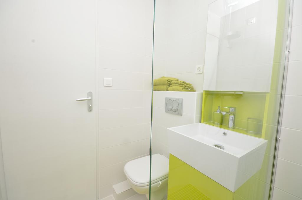 One Bedroom Apartment Palais Des Festivals Cannes Pokoj fotografie